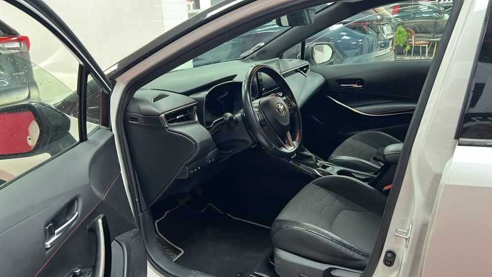 Corolla Touring Sports Hybride 184h Collection 2021 occasion 94500 Champigny-sur-Marne