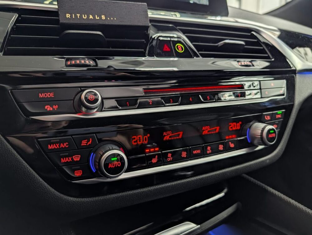 S&eacute;rie 6 GT 630d Pack M 265CH 2017 occasion 78970 M&eacute;zi&egrave;res-sur-Seine