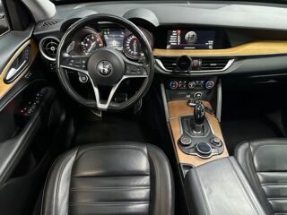Stelvio 2.2 Diesel 210ch Super Q4 AT8 2017 occasion 78970 M&eacute;zi&egrave;res-sur-Seine