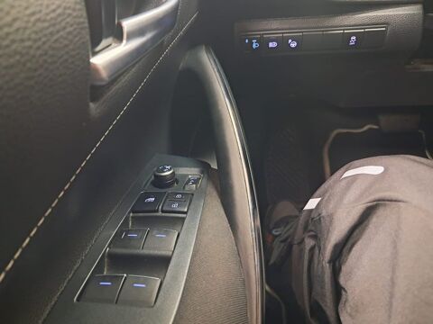 Corolla Touring Sports Hybride 122h Dynamic Business 2021 occasion 94500 Champigny-sur-Marne