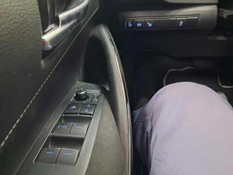 Corolla Touring Sports Hybride 184h Dynamic Business 2021 occasion 94500 Champigny-sur-Marne