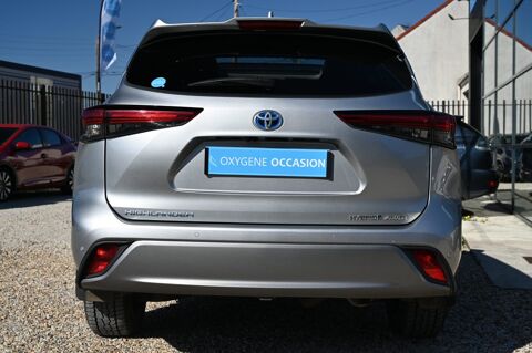 Highlander 2.5 Hybrid AWD 2487cm3 246cv 2021 occasion 59136 Wavrin
