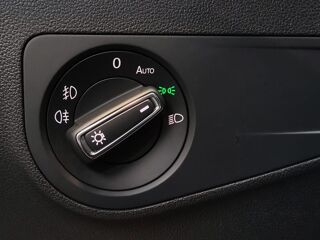 Tiguan 2.0 TDI R-Line DSG7 150ch 2018 occasion 78970 M&eacute;zi&egrave;res-sur-Seine