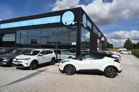 Annonce voiture Toyota C-HR 15590 €