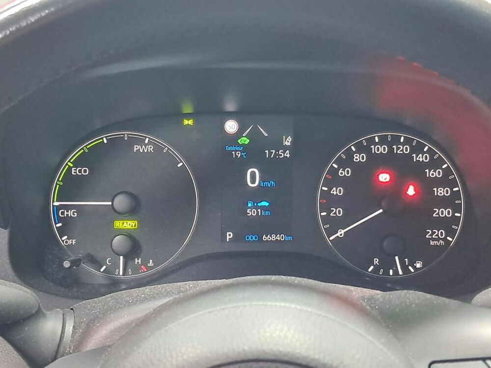 Yaris HYBRIDE 1.5 116H FRANCE BUSINESS 2021 occasion 94500 Champigny-sur-Marne