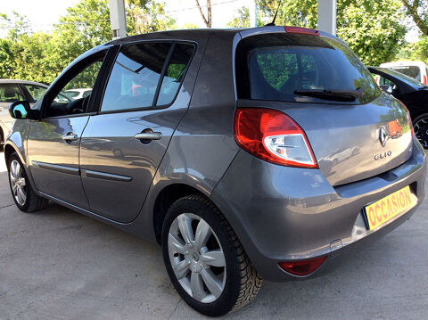 Clio III 1.5 dCi EXECPTION 90CV PREMIERE MAIN 2011 occasion 52300 Vecqueville