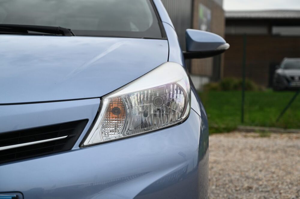 Yaris 1.0 69CH TENDANCE 2012 occasion 59136 Wavrin
