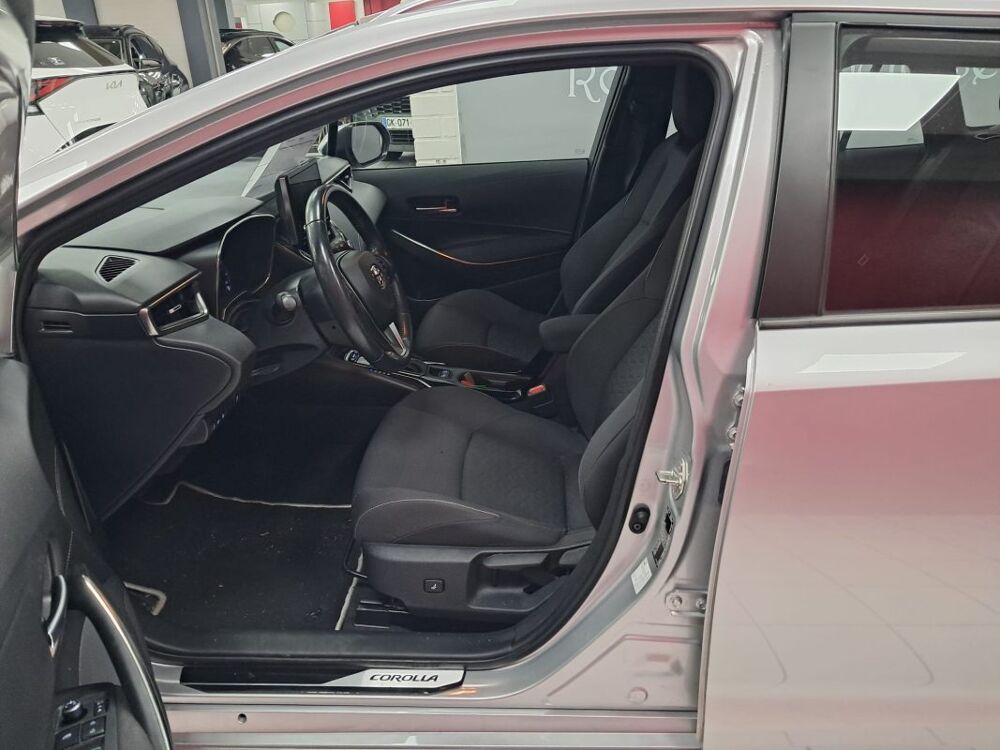 Corolla TOURING SPORTS Hybride 122h Dynamic Business Beyond Zer VP [ 2023 occasion 94500 Champigny-sur-Marne