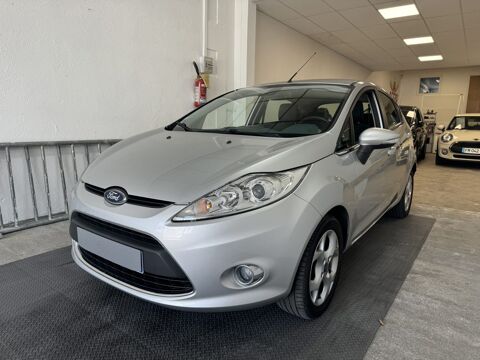 Ford Fiesta 1,25L 82CV TITANIUM 2011 occasion P&eacute;rigueux 24000