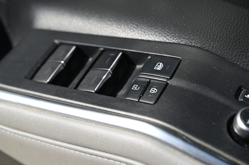 Highlander 2.5 Hybrid AWD 2487cm3 246cv 2021 occasion 59136 Wavrin