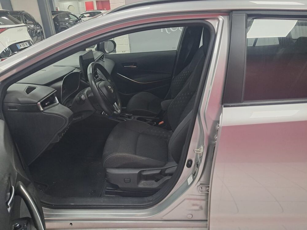 Corolla Touring Sportt 1.8 140ch Dynamic Business + Programme Beyond 2024 occasion 94500 Champigny-sur-Marne