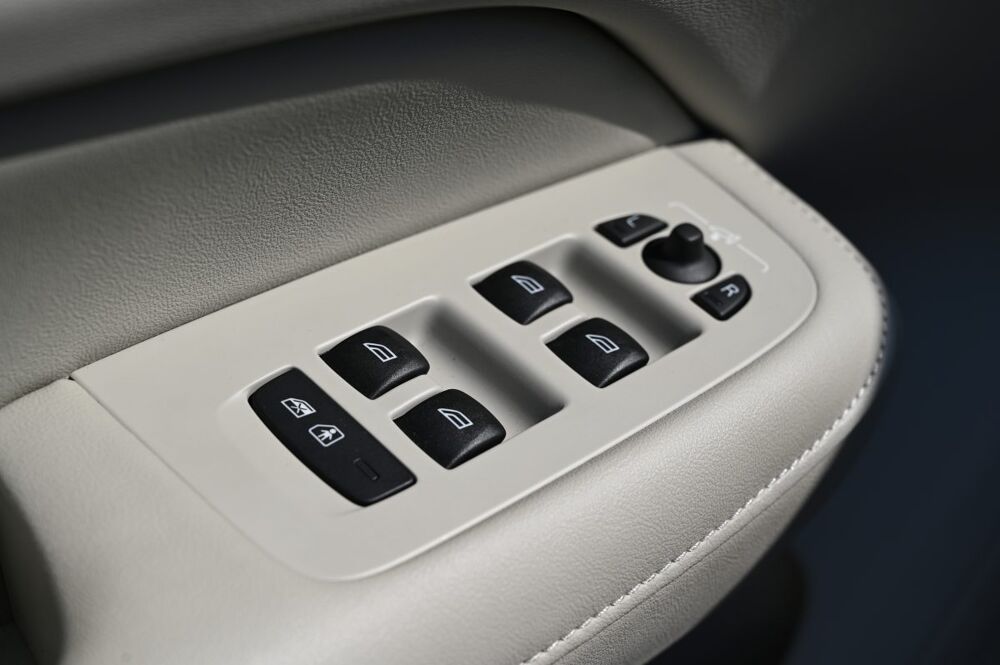 S60 T6 AWD 253+145Ch Ultimate Style Chrome Plug-in-Hybrid TVA r&eacute; 2024 occasion 59136 Wavrin