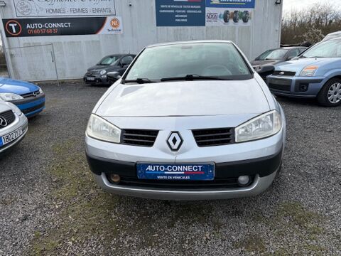 Mégane II 1.6 Dynamique 2005 occasion 77830 Pamfou