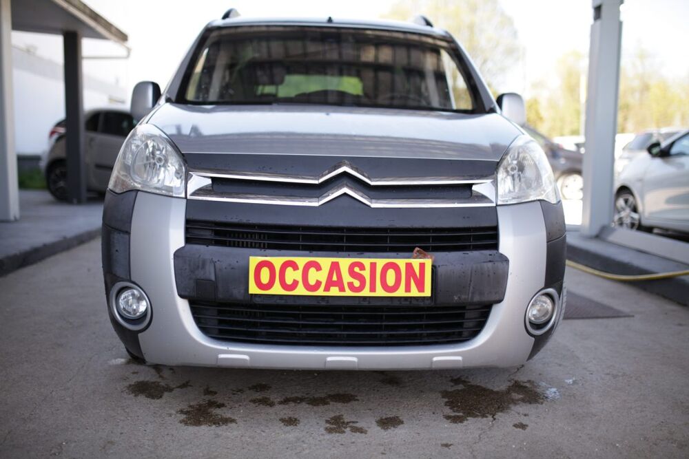 Berlingo 1.6 e-HDI XTR 92CV 5CV 2012 occasion 52300 Vecqueville
