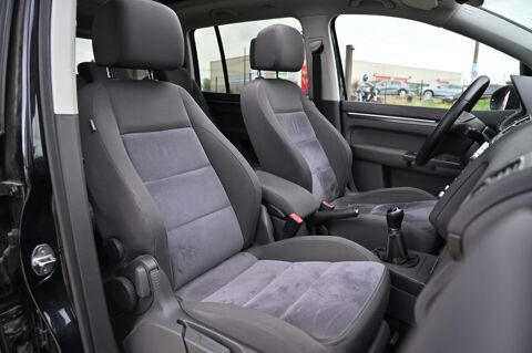 Touran 1.6 TDI 105CH BLUEMOTION CONFORTLINE TOIT PANO 2014 occasion 59136 Wavrin
