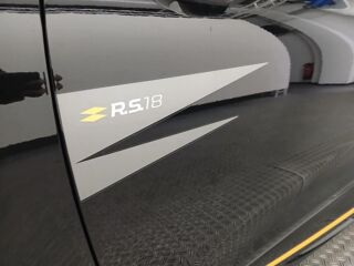 Clio R.S. 18 1,6 TCE EDC NR 719 1ER MAIN 220CH 2018 occasion 57540 Petite-Rosselle