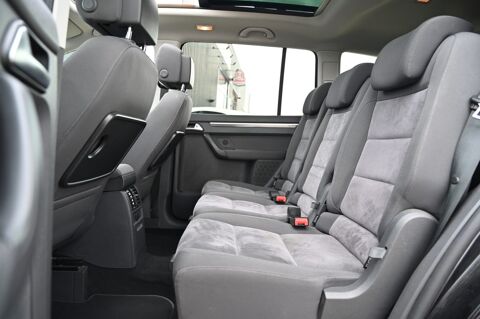 Touran 1.6 TDI 105CH BLUEMOTION CONFORTLINE TOIT PANO 2014 occasion 59136 Wavrin
