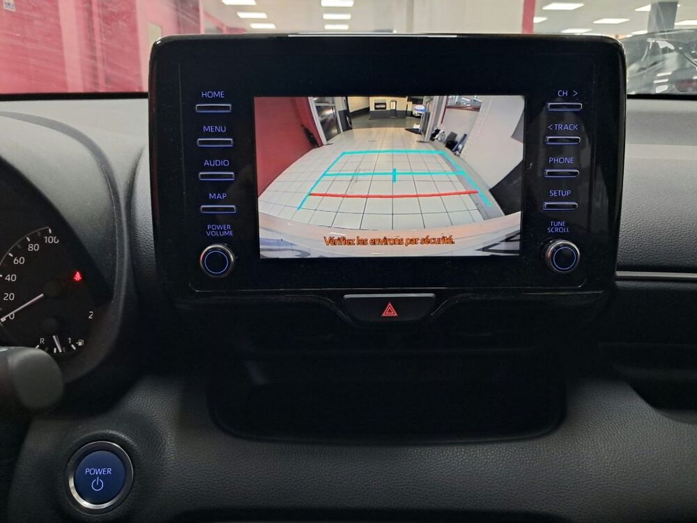 Yaris HYBRIDE 1.5 116H FRANCE BUSINESS 2021 occasion 94500 Champigny-sur-Marne