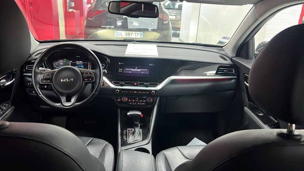 Niro Lounge Plug-in Hybrid 1.6 141CV BVA6 E6d 2022 occasion 94500 Champigny-sur-Marne