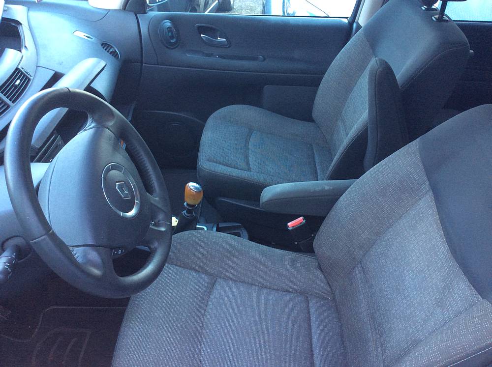 Espace IV (JK0/1_) 2.0 dCi (131Ch) 2010 occasion 52300 Vecqueville