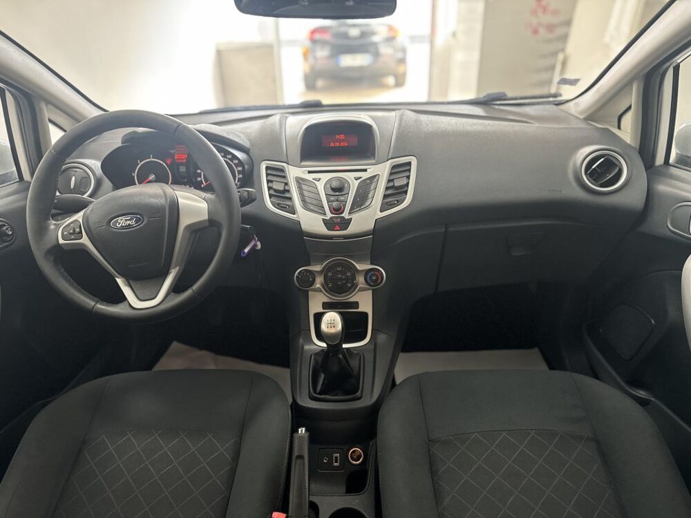 Fiesta VI 1.4 TDCi 70 TREND 2012 occasion 24000 P&eacute;rigueux