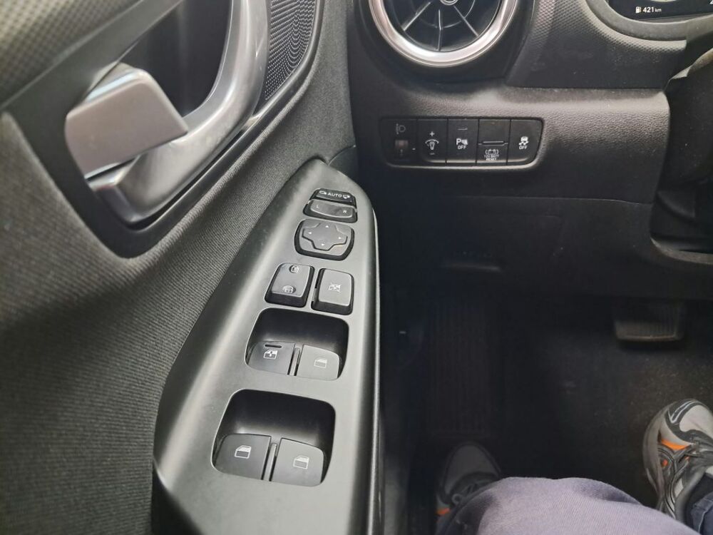 Kona Business Hybrid 2WD 1.6 GDI 140CV BVA6 E6d 2022 occasion 94500 Champigny-sur-Marne