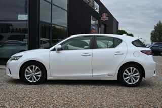 CT 1.8 200h LUXE 2014 occasion 59136 Wavrin