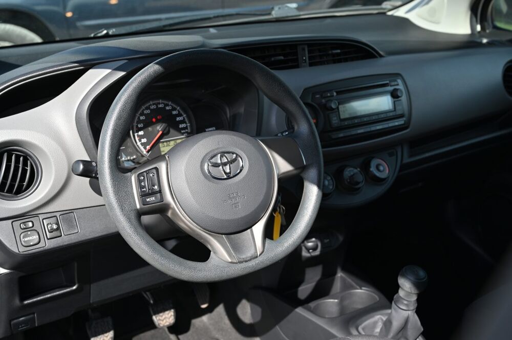 Yaris 1.0 VVTI 69 ACTIVE 2015 occasion 59136 Wavrin