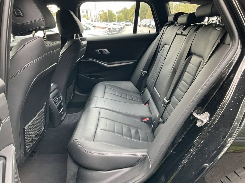 S&eacute;rie 3 330 e Touring Sport Automatique Pack M 252CH 2020 occasion 57540 Petite-Rosselle