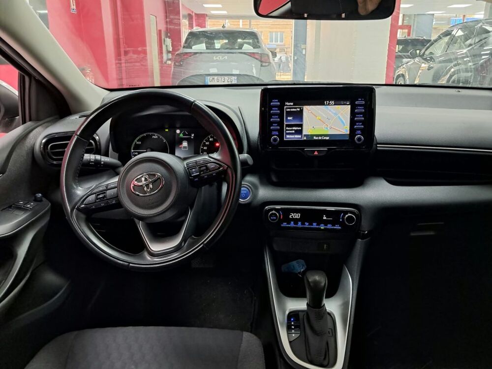 Yaris HYBRIDE 1.5 116H FRANCE BUSINESS 2021 occasion 94500 Champigny-sur-Marne