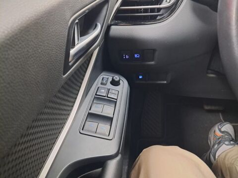 C-HR 1.8 122H DYNAMIC BUSINESS 2023 occasion 94500 Champigny-sur-Marne