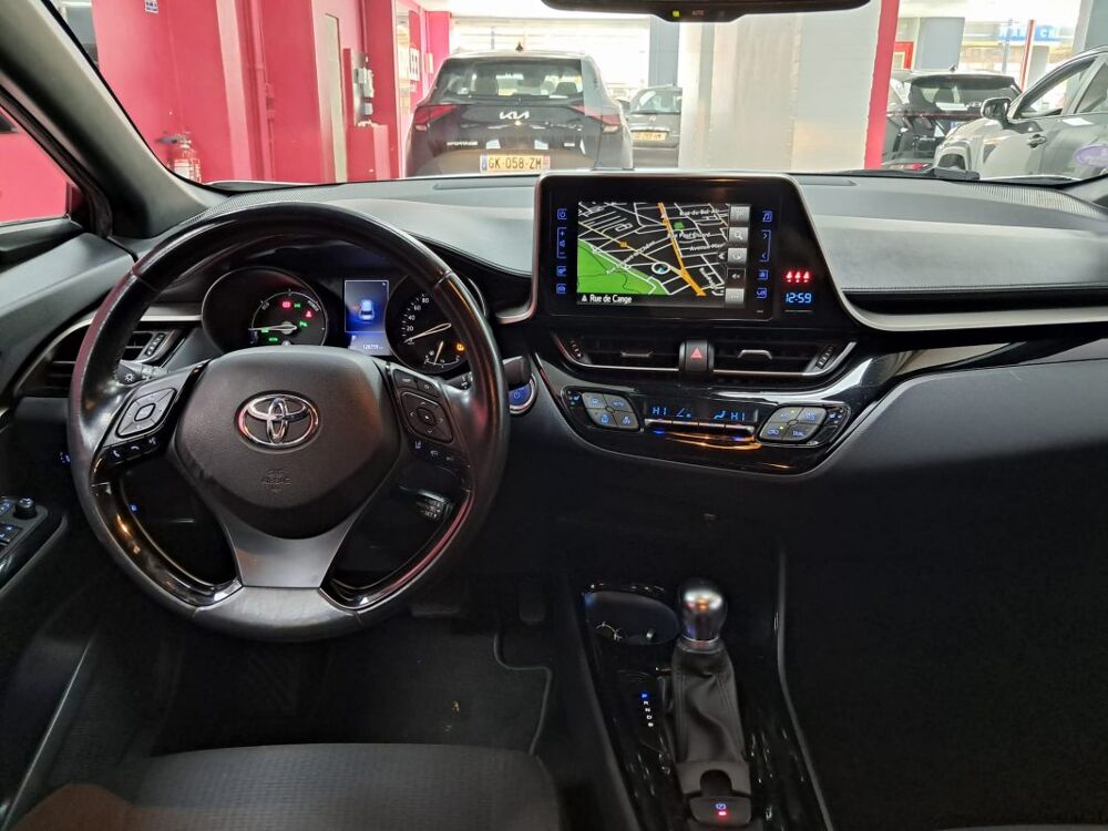 C-HR SUV 1.8 HYBRIDE 122 GRAPHIC 2019 occasion 94500 Champigny-sur-Marne