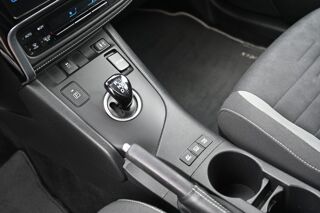 Auris TOURING SPORTS 136H DESIGN 2016 occasion 59136 Wavrin