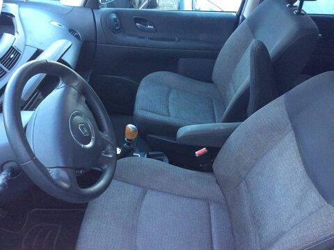 Espace IV (JK0/1_) 2.0 dCi (131Ch) 2010 occasion 52300 Vecqueville