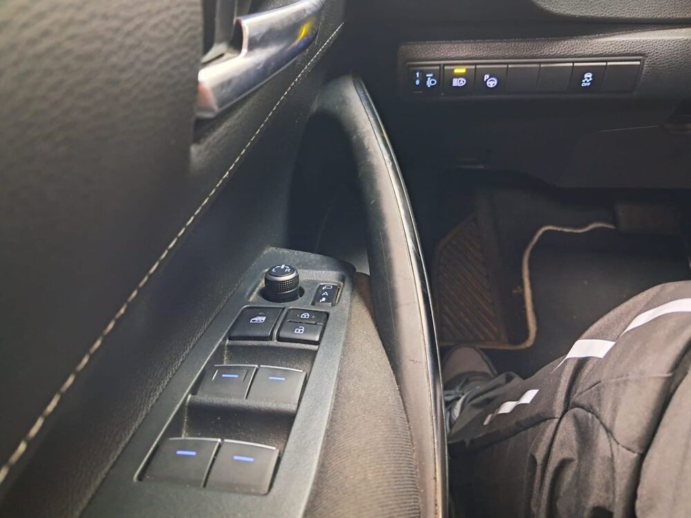 Corolla Touring Sports Hybride 122h Dynamic Business 2022 occasion 94500 Champigny-sur-Marne