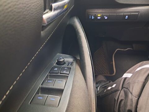 Corolla Touring Sports Hybride 122h Dynamic Business 2022 occasion 94500 Champigny-sur-Marne