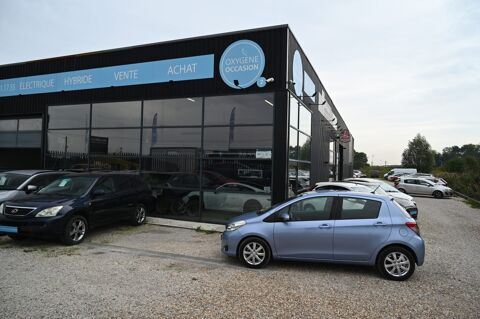 Toyota yaris 1.0 69CH TENDANCE 12/2012