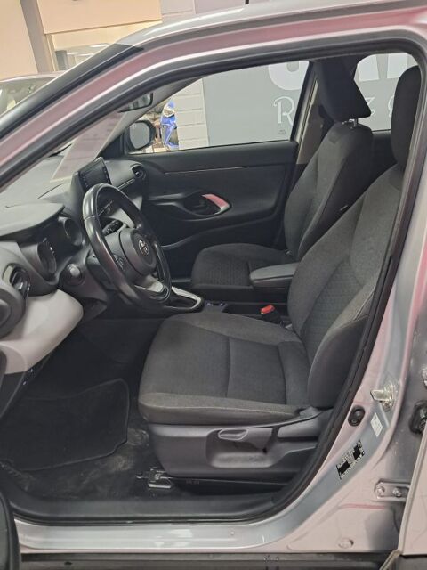 Yaris 1.5 HYBRID 116H DYNAMIC BUSINESS BEYOND 2022 occasion 94500 Champigny-sur-Marne