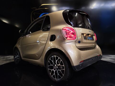 ForTwo COUPE EQ POWER 82cv / TOIT PANO / SIEGES CHAUFFANTS / CAMERA 2021 occasion 95610 Éragny