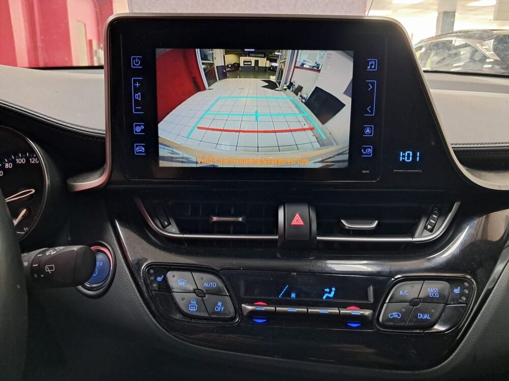 C-HR SUV 1 8 HYBRIDE 122 DESIGN 2019 occasion 94500 Champigny-sur-Marne