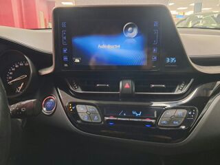 C-HR SUV 1.8 HYBRIDE 122 COLLECTION 2019 occasion 94500 Champigny-sur-Marne