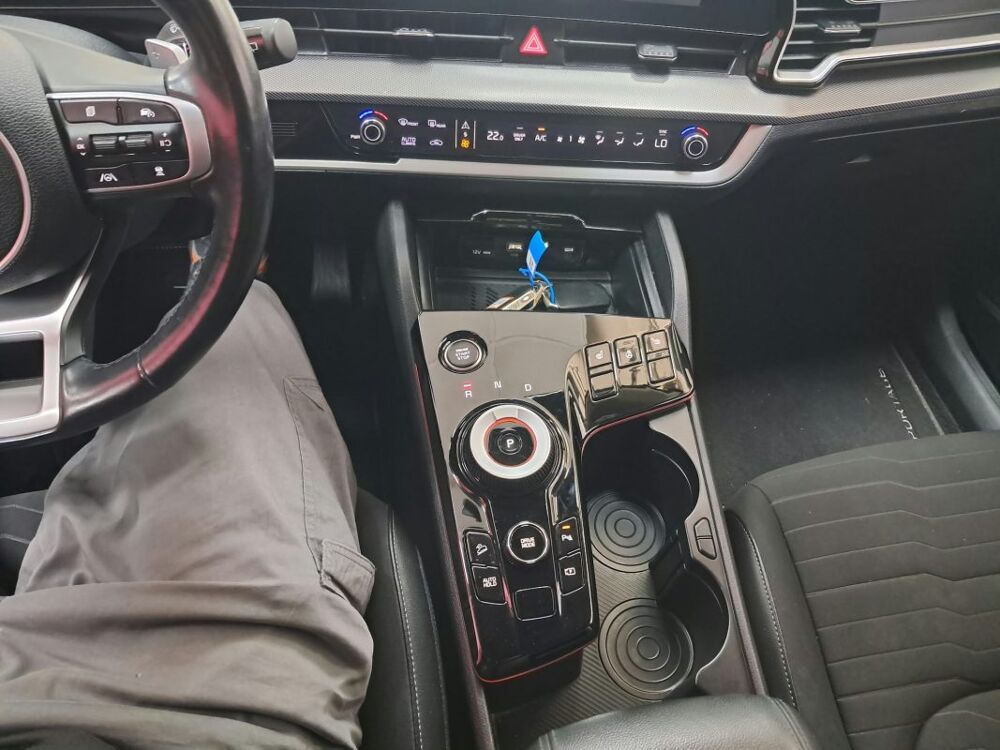 Sportage SUV Design Hybrid 1.6 T-GDi 230CV BVA6 E6d 2023 occasion 94500 Champigny-sur-Marne