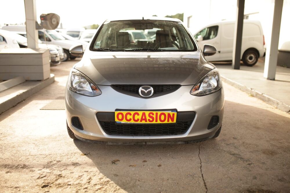 Mazda2 1.3i - 16V 2010 occasion 52300 Vecqueville