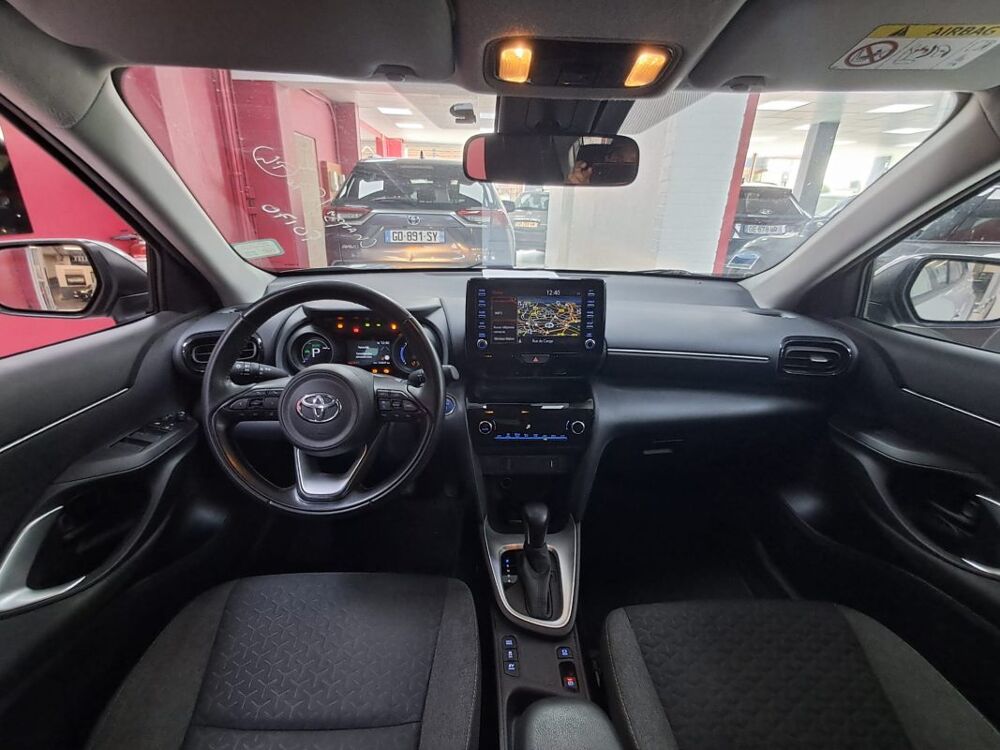 Yaris SUV 1.5 HYBRID 116H DYNAMIC BUSINESS 2023 occasion 94500 Champigny-sur-Marne