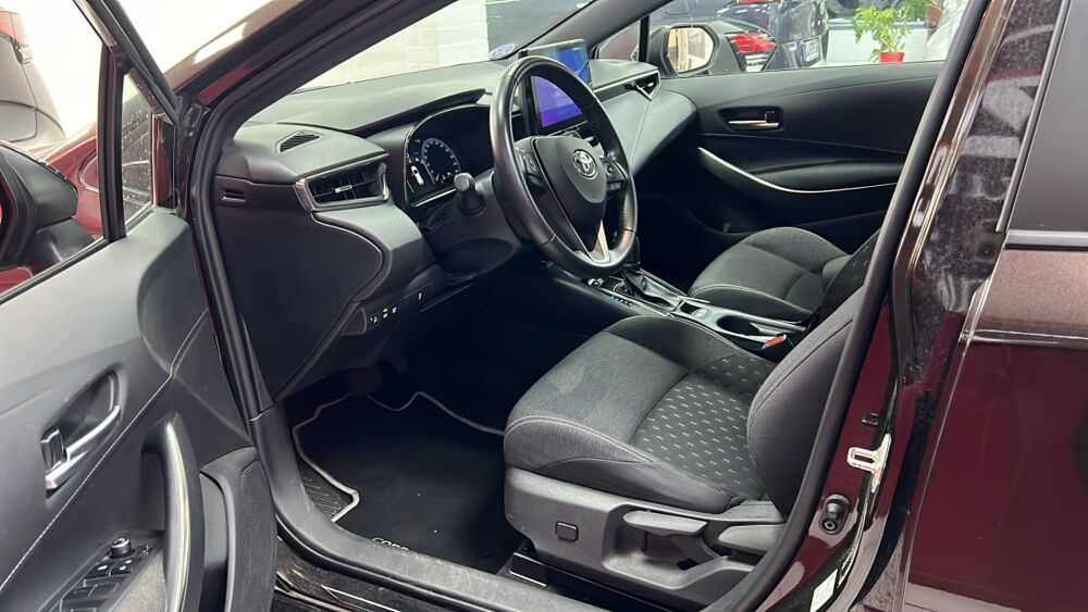 Corolla Touring Sports Hybride 140h Dynamic Business Beyond Zero 2023 occasion 94500 Champigny-sur-Marne