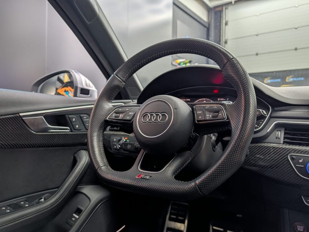 RS4 2.9 TFSI V6 TURBO QUATTRO 450 CV 2018 occasion 78970 M&eacute;zi&egrave;res-sur-Seine