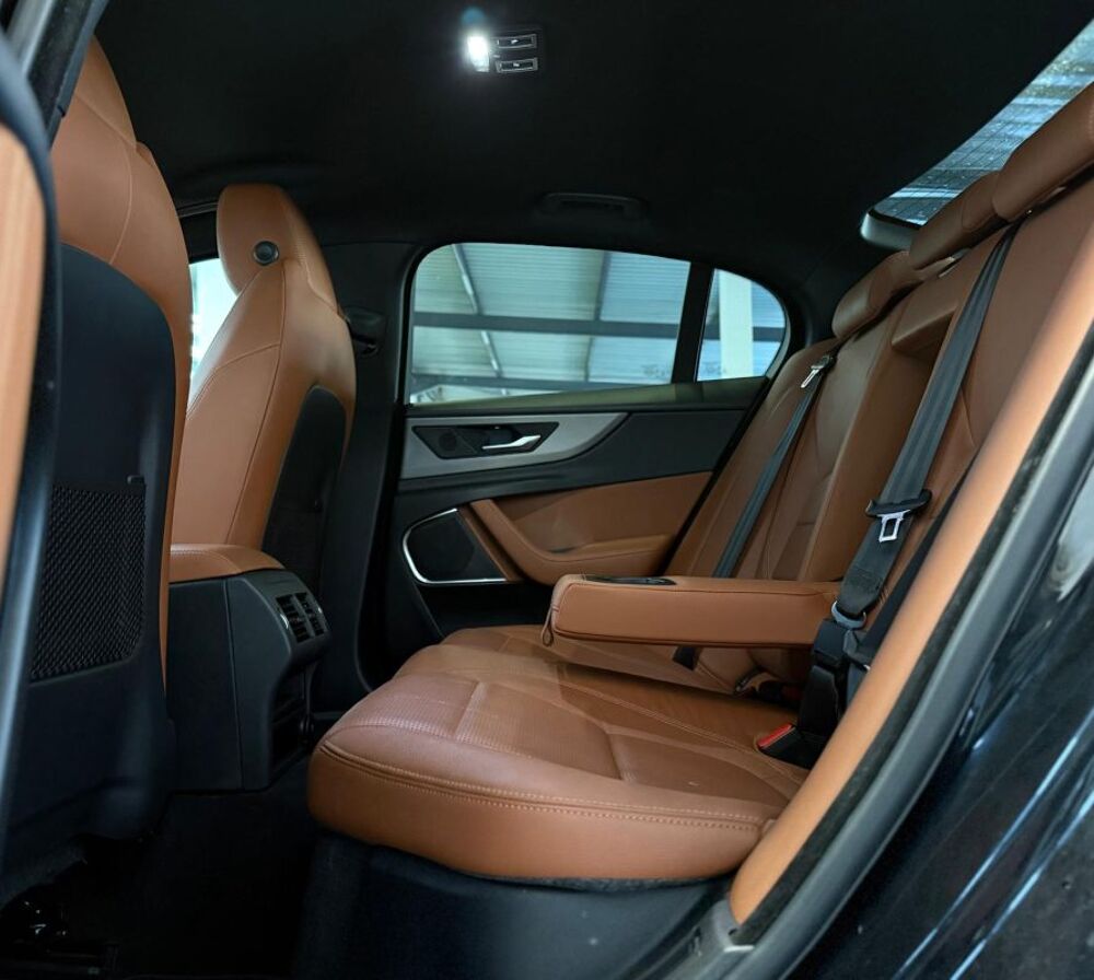 XE 2.0 180CH R-Dynamic S AWD 2020 occasion 57540 Petite-Rosselle
