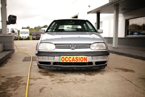 Golf VR6 2.8 Automatique, 3 Portes, Toit ouvrant 1994 occasion 52300 Vecqueville