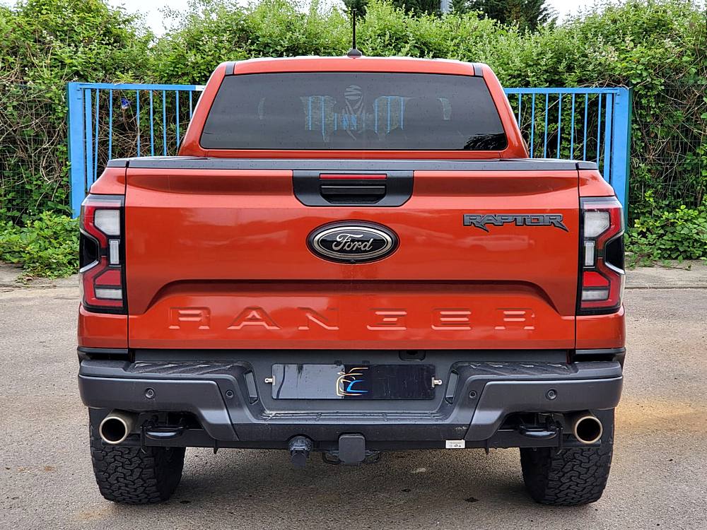 Divers Double Cabine 3.0 V6 EcoBoost 292 cv Raptor AWD Bo&icirc;te Auto 2023 occasion 78970 M&eacute;zi&egrave;res-sur-Seine