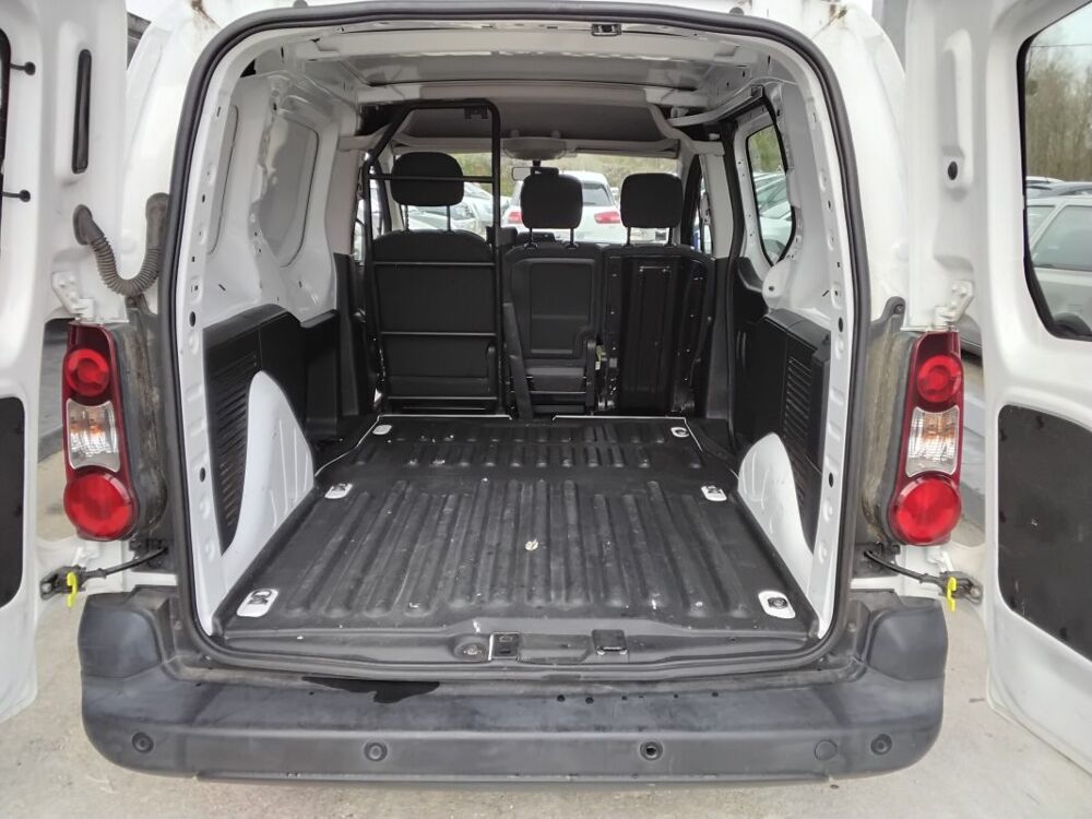 Berlingo 1.6 BlueHDi 100 5CV 1ERE MAIN PORTE LATERALE/AR VITRE 2018 occasion 52300 Vecqueville